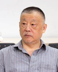 刘真伦(200x250).jpg 刘真伦(200x250).jpg