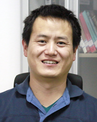丁雁南-1.jpg 丁雁南-1.jpg