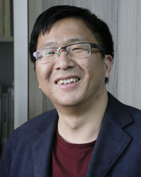 张长东-1.jpg 张长东-1.jpg