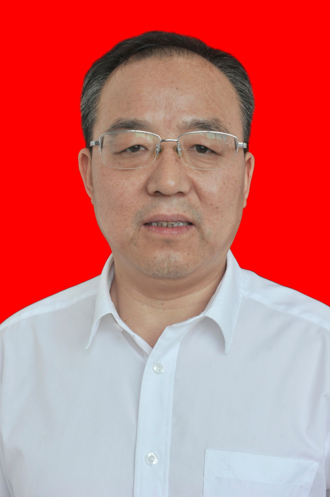 委员:洪开荣