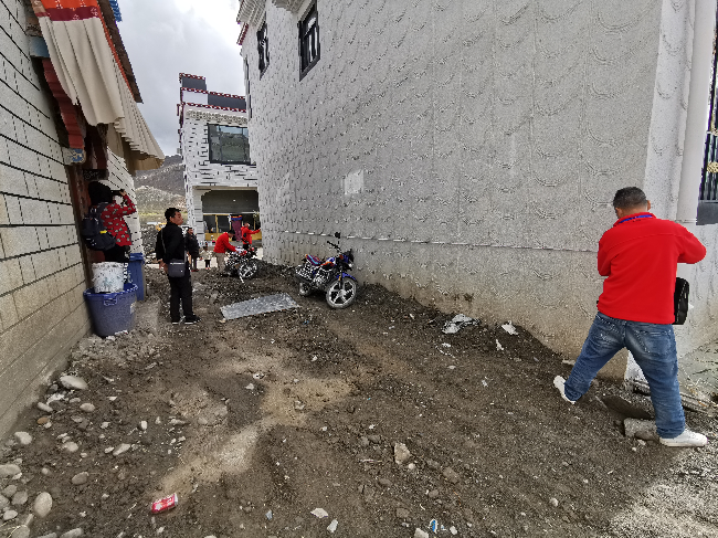 江孜县开展农房土地权籍调查历时两年 ——讲述四川测绘人背后的故事 江孜县开展农房土地权籍调查历时两年 ——讲述四川测绘人背后的故事