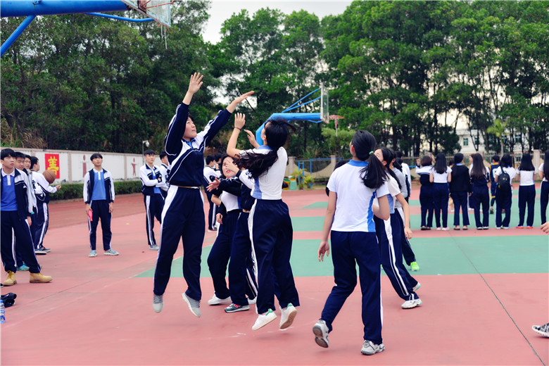 【校園動態(tài)】攜創(chuàng)技工學校女子籃球賽完美收官