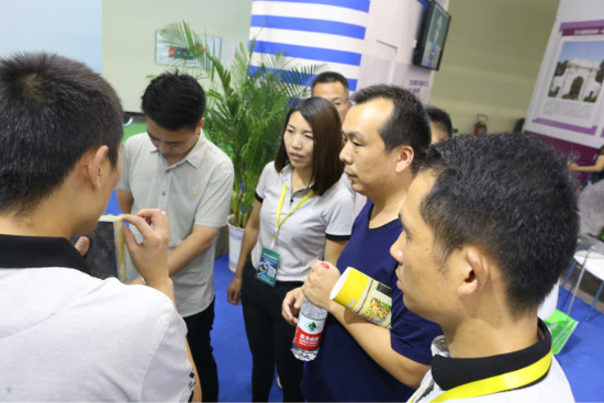 卓宝科技亮相郑州国际地产行业联合采购大会