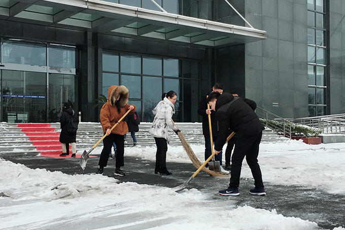 安徽交航學習宣傳貫徹黨的十九大精神系列報道之十一：風雪中的堅守