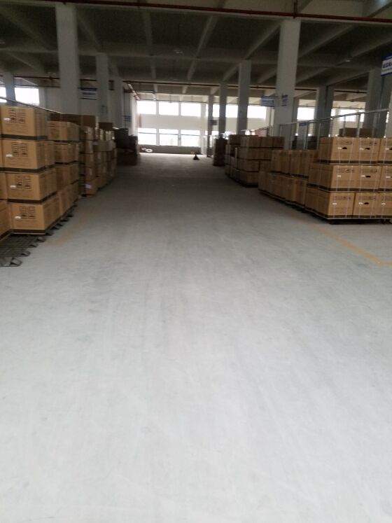 越南客戶訂購的500臺發電機裝柜出貨