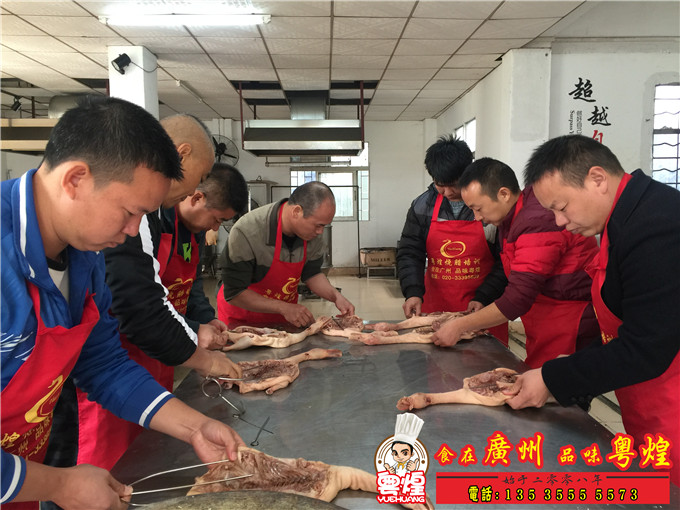 广东脆皮烤鸭的做法 香烧琵琶鸭培训 港式烧鸭培训