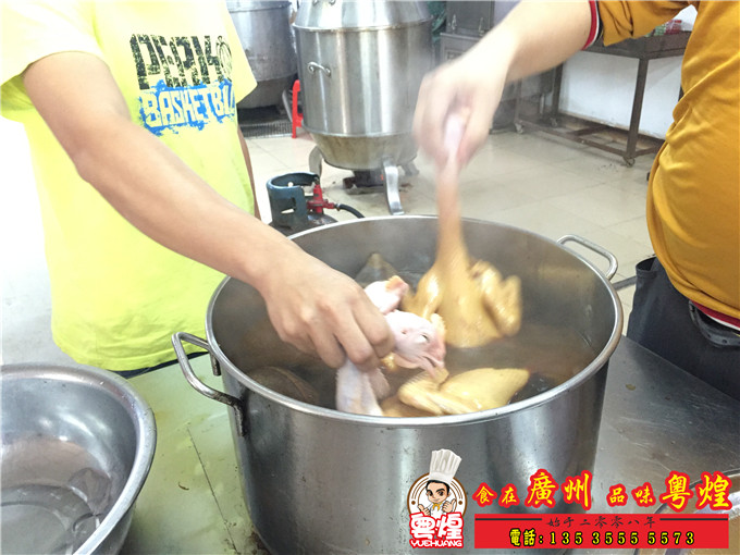 豉油鸡的做法 酱油鸡的制作方法 玫瑰露豉油鸡培训