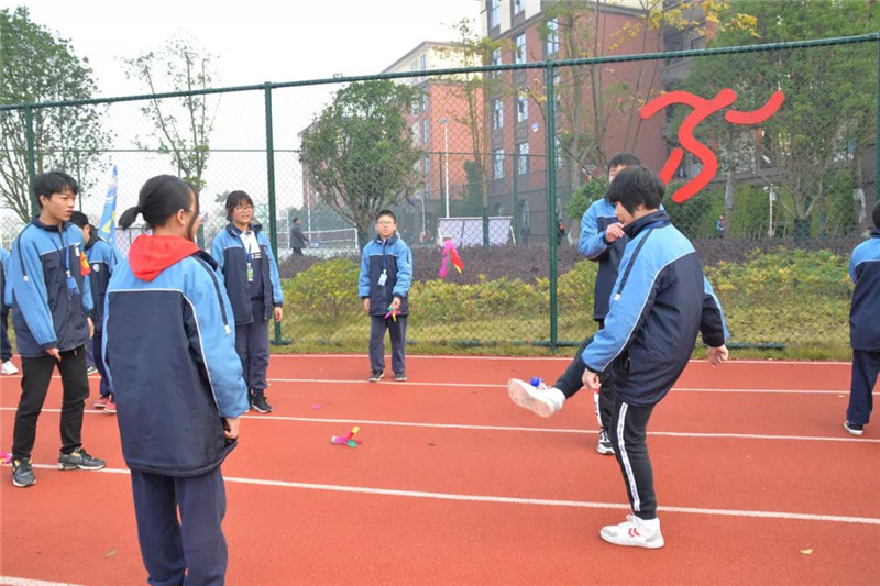 体育教案模板_体育试讲教案模板_大学体育教案模板