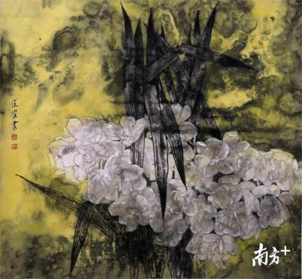 广东画院专业画家. 广东美术创作院画家. 广东省美术家协会会员.