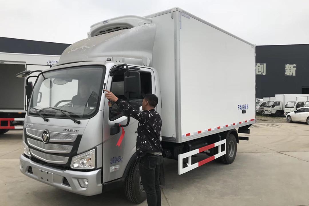 福田欧马可蓝牌冷藏车4.2米 福田欧马可蓝牌冷藏车4.2米