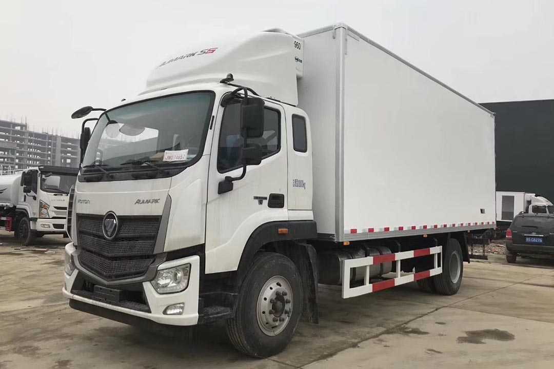 福田欧马可9.6米冷藏车 福田欧马可9.6米冷藏车