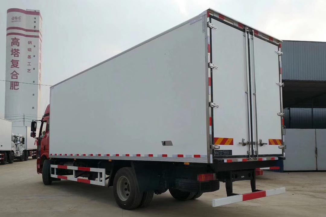 解放J6L6.2米国六冷藏车 解放J6L6.2米国六冷藏车