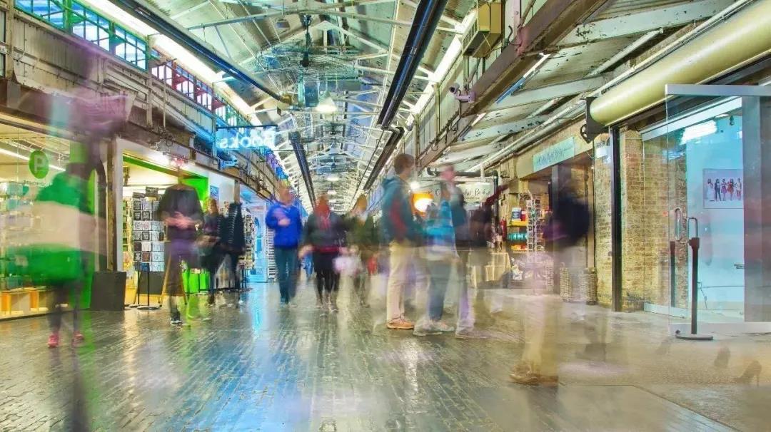消费分类又分级市场下的「M型社会」现象 消费分类又分级市场下的「M型社会」现象