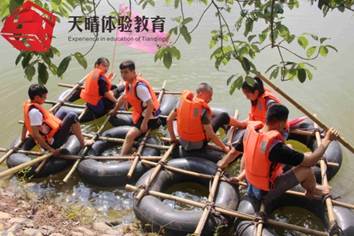 执行力培训项目:扎筏泅渡 执行力培训项目:扎筏泅渡