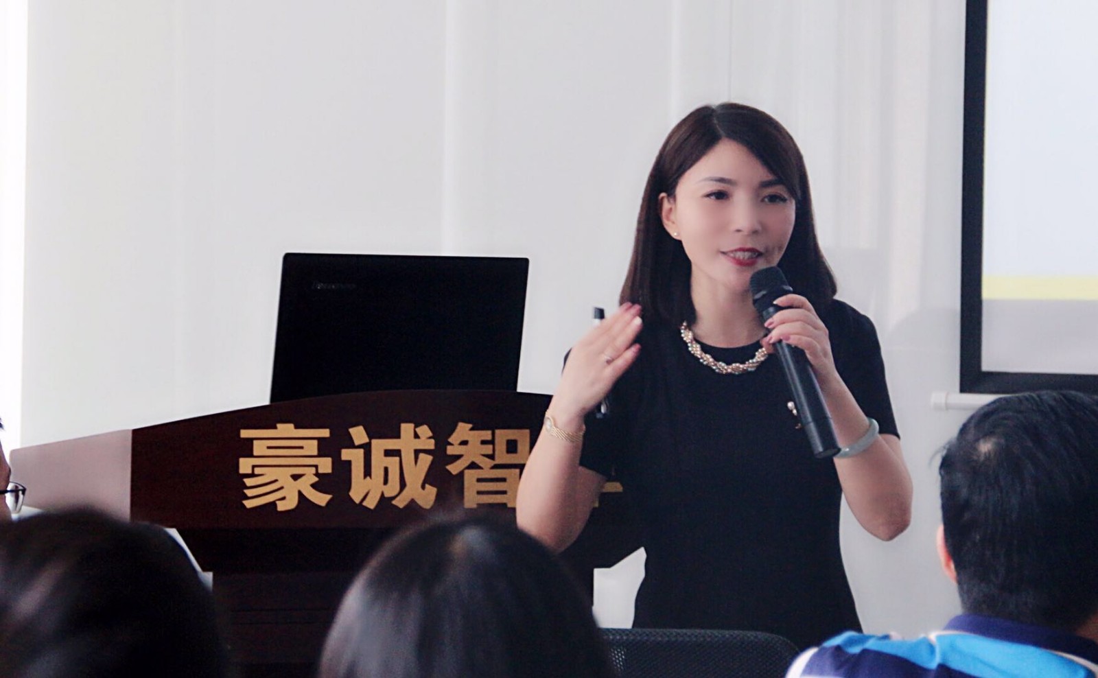 豪诚讲堂丨保险，让爱没有缺口
