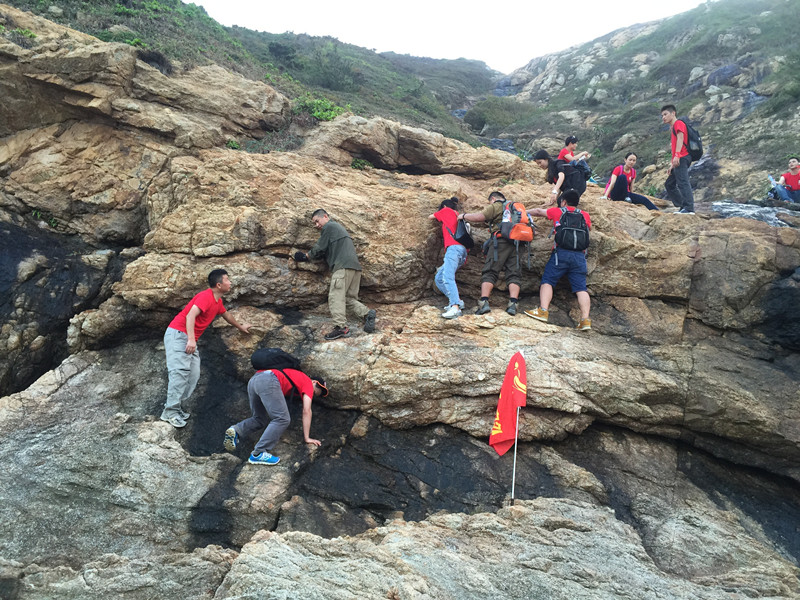 iLike go hiking at Shuang Yue bay