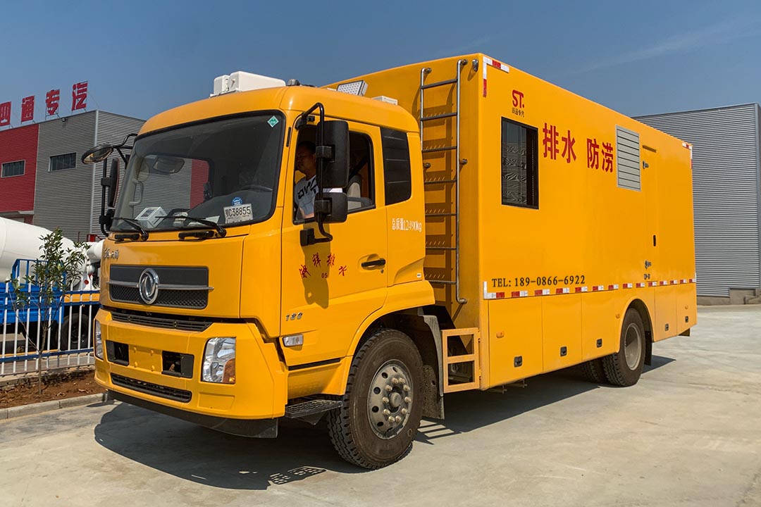 东风天锦大流量排水抢险车 东风天锦大流量排水抢险车