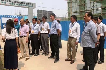 中原区人大视察团等参观指导大中原汽车城 中原区人大视察团等参观指导大中原汽车城