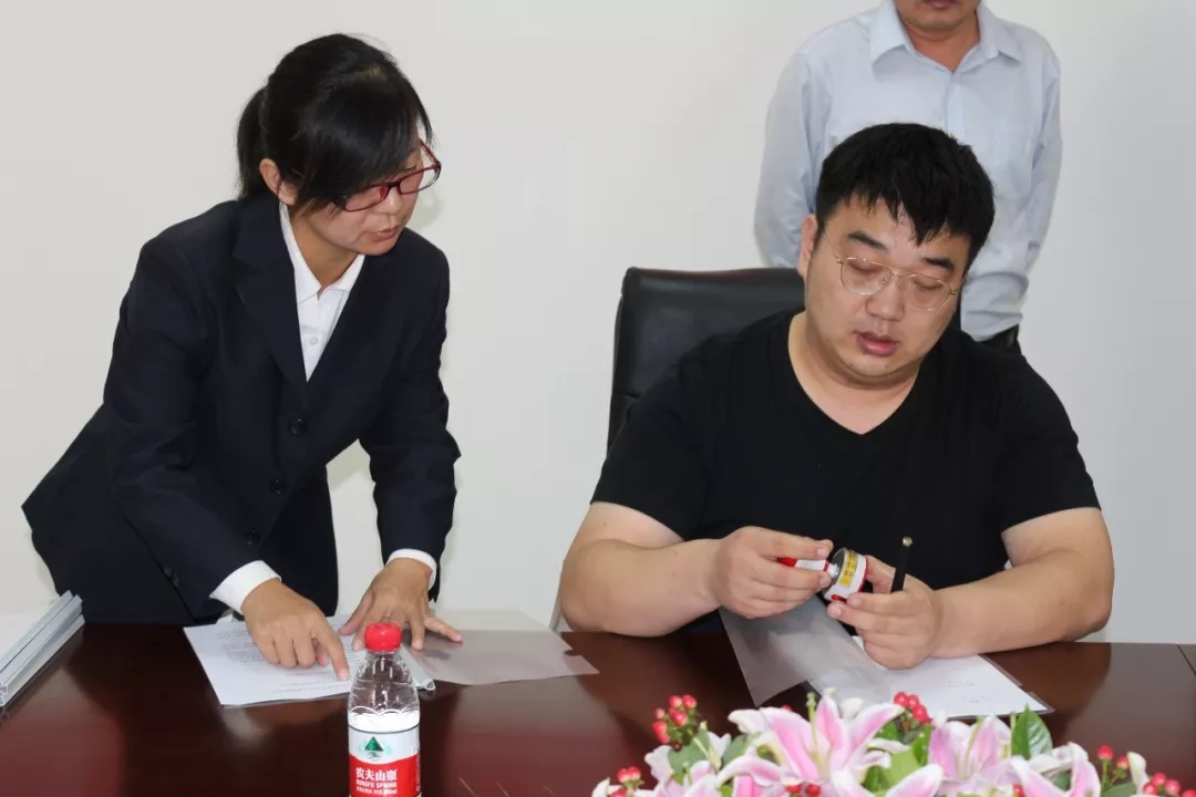 筑巢引凤,服务发展——郑州中原区人才公寓大中原项目顺利签约 筑巢引凤,服务发展——郑州中原区人才公寓大中原项目顺利签约