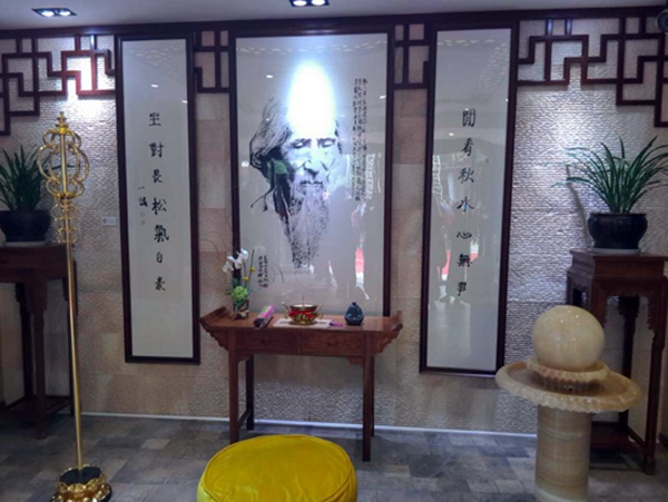 “百年虚云”图片展在南昌开幕 “百年虚云”图片展在南昌开幕