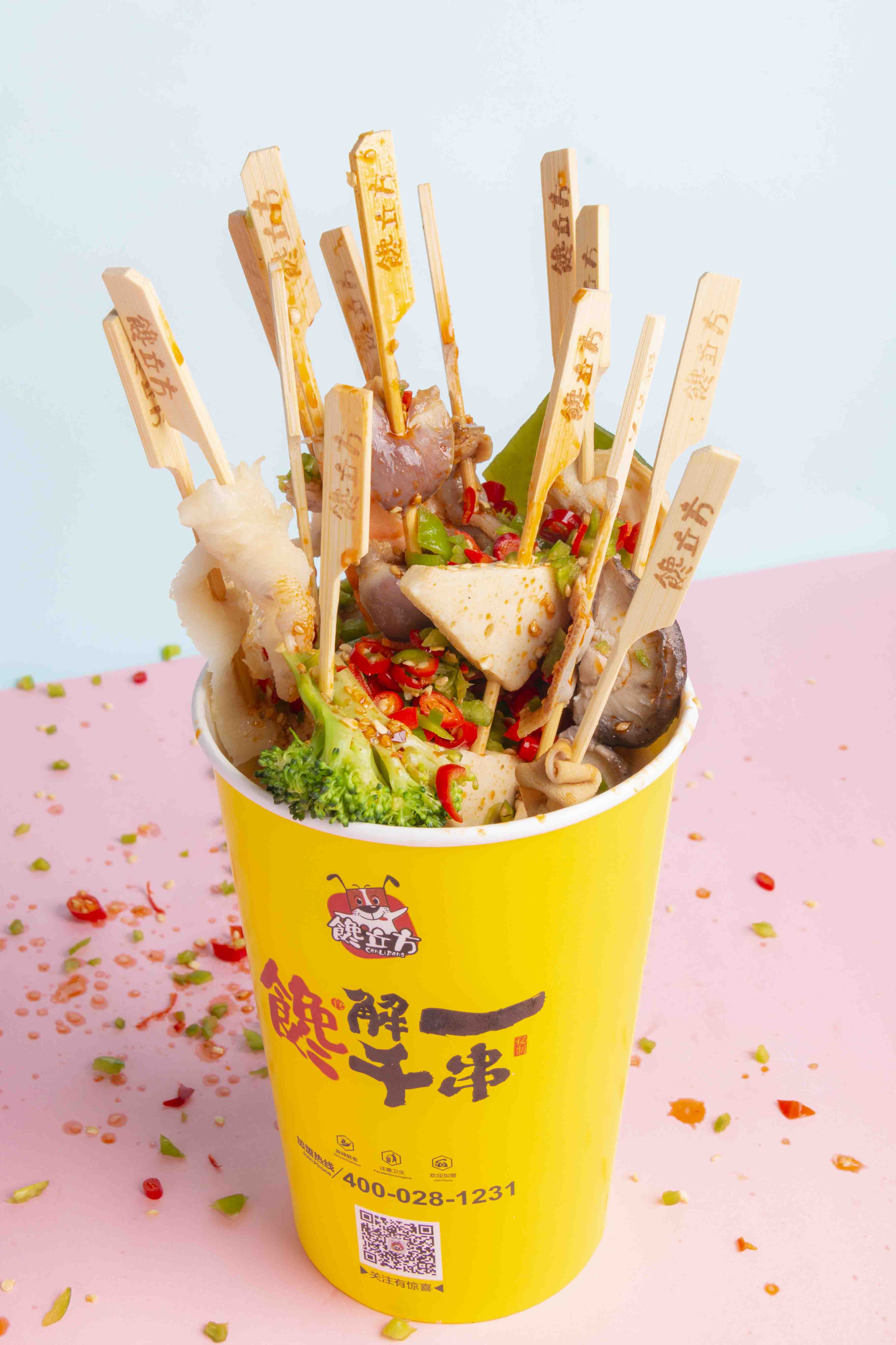 纸杯串串为何盛极一时?风靡的背后是什么? 纸杯串串为何盛极一时?风靡的背后是什么?