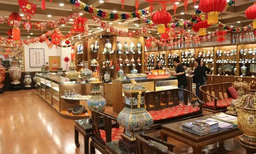 助推北京“夜间经济”,梦幻景泰蓝夜场文化体验季火爆开启 助推北京“夜间经济”,梦幻景泰蓝夜场文化体验季火爆开启