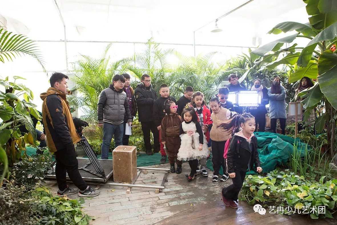 小小战狼团 小小战狼团
