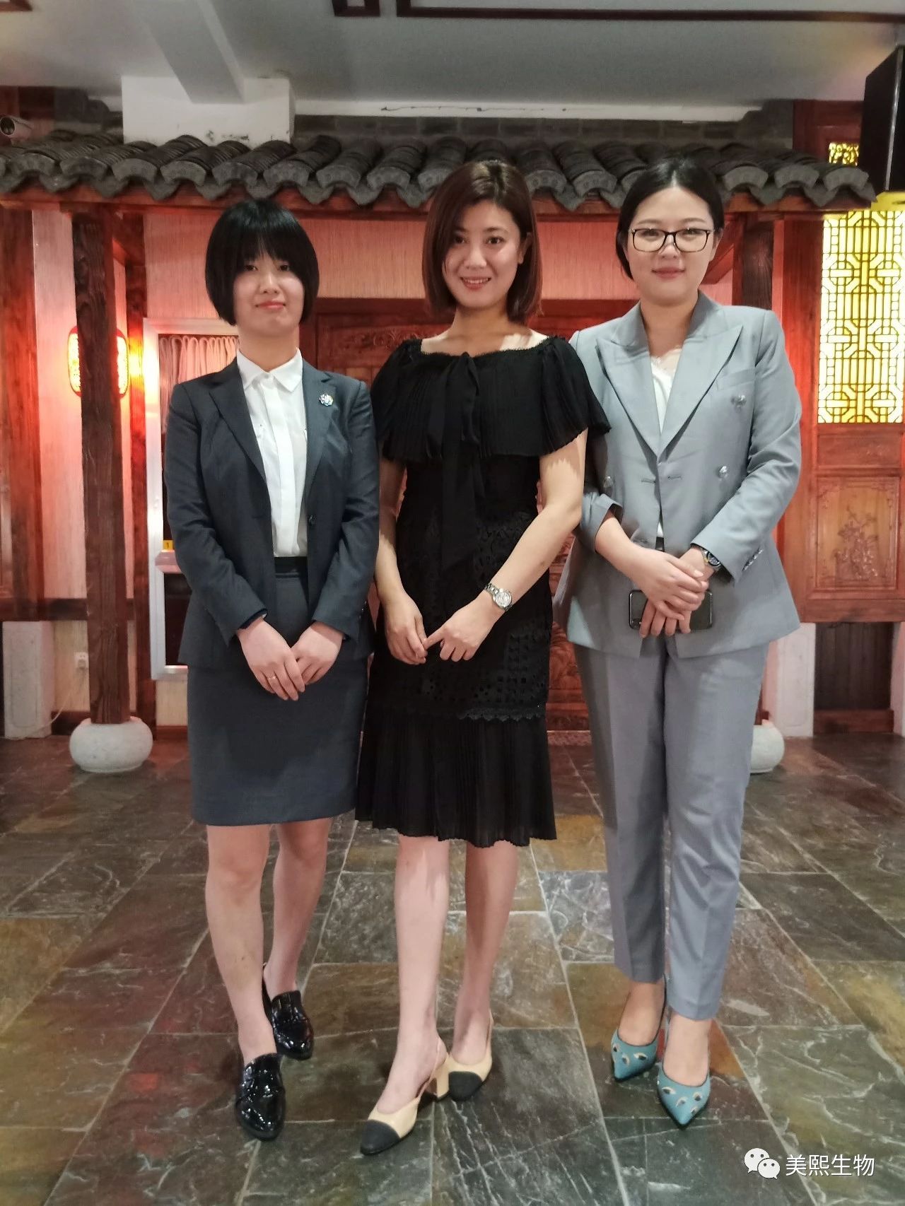 热烈欢迎浙江优茜娜郦娜总监 热烈欢迎浙江优茜娜郦娜总监