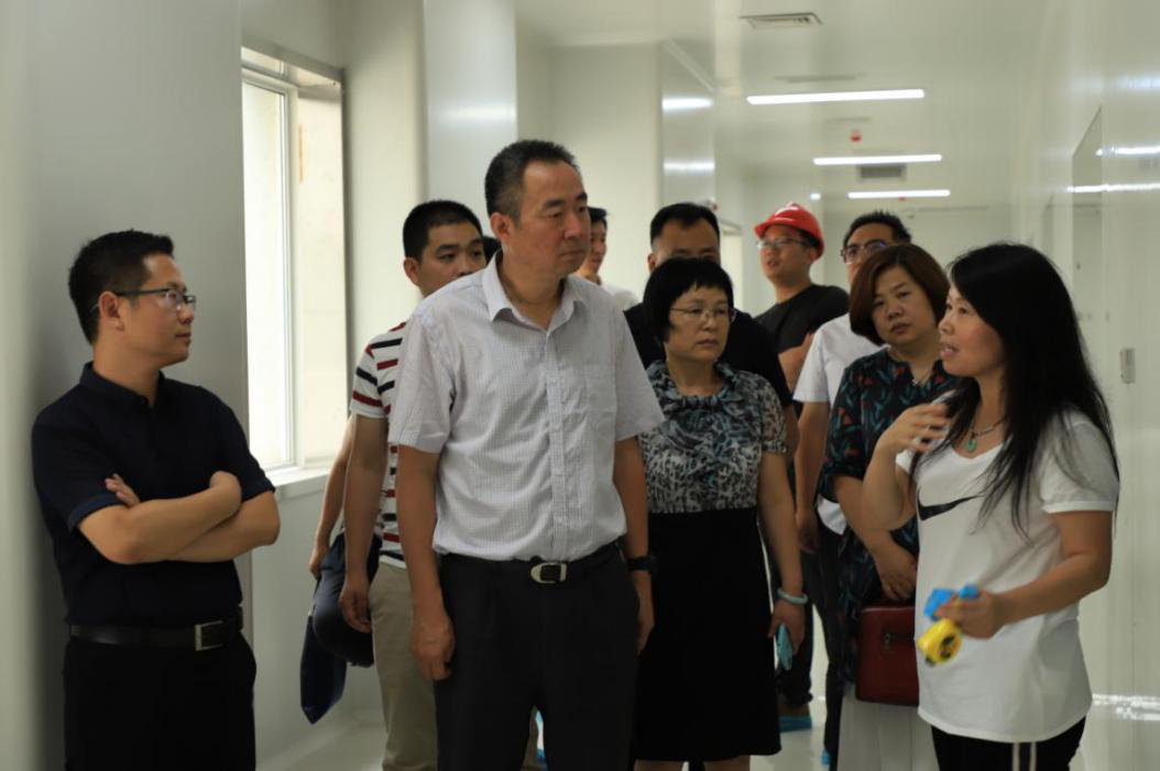 雁塔区副区长吕东国一行到bob棋牌生物科技产业园考察调研 雁塔区副区长吕东国一行到bob棋牌生物科技产业园考察调研