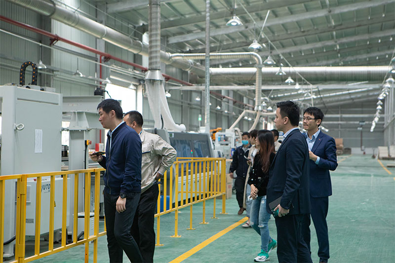 Ziroom Visits DANSN Manufacturing Headquarter