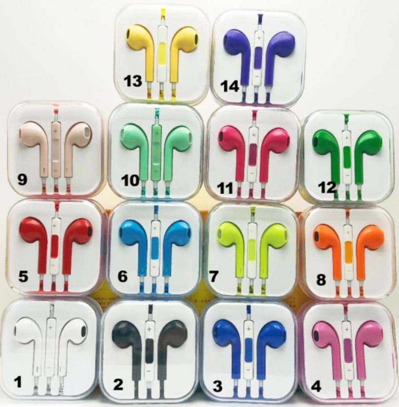 Colored wired earphone