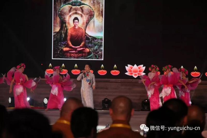 纯闻大和尚应邀赴越南参加联合国卫塞节 纯闻大和尚应邀赴越南参加联合国卫塞节