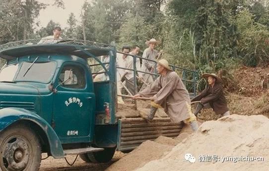 纯闻大和尚赴云门寺参加佛源老和尚圆寂十周年纪念法会 纯闻大和尚赴云门寺参加佛源老和尚圆寂十周年纪念法会
