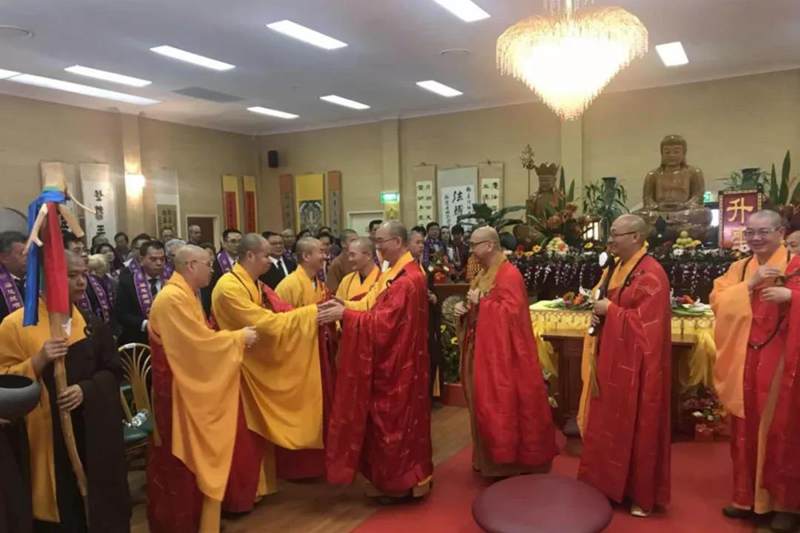 纯闻大和尚率团赴澳大利亚友好访问 纯闻大和尚率团赴澳大利亚友好访问