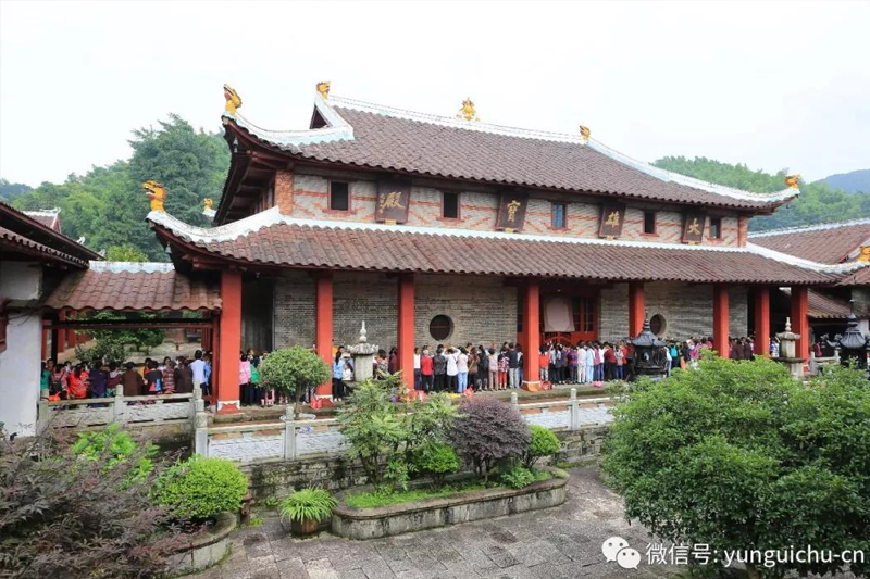 此方真教体 清净在音闻——天上云居恭迎观世音菩萨成道吉日 此方真教体 清净在音闻——天上云居恭迎观世音菩萨成道吉日