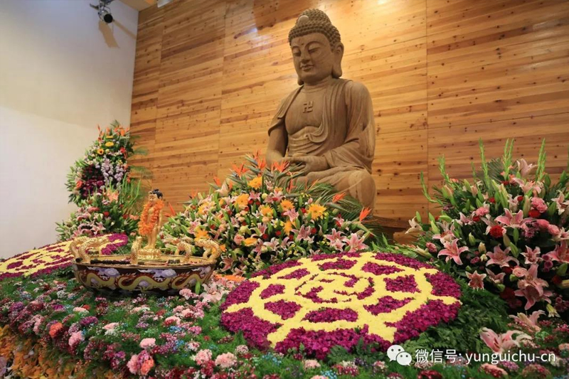 悲愿降娑婆 慈心拔沉沦——天上云居恭迎本师释迦牟尼佛圣诞 悲愿降娑婆 慈心拔沉沦——天上云居恭迎本师释迦牟尼佛圣诞