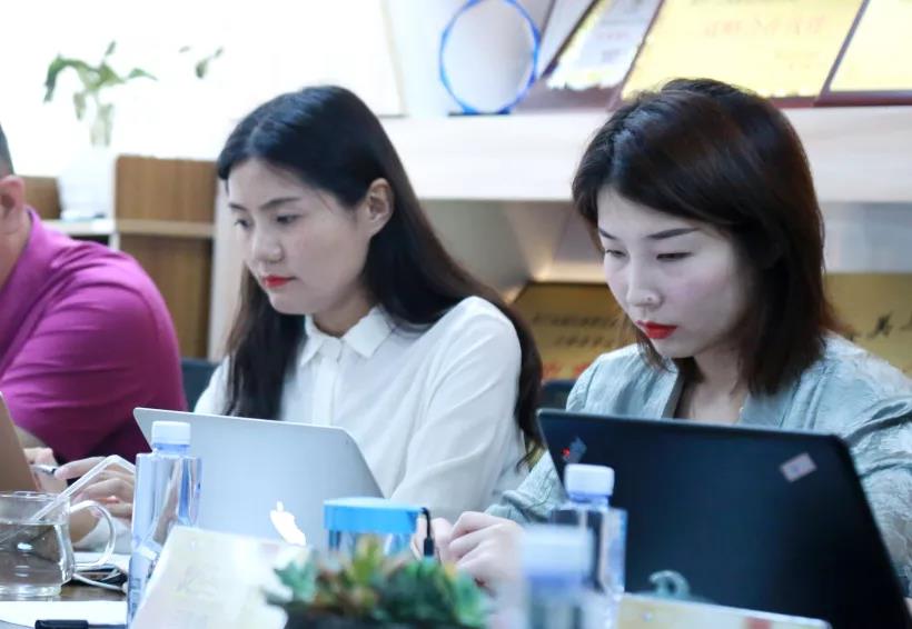 2019年：跑起来就对了|葆蒂兰国际-美地港医疗2019上半年度经营管理会隆重召开