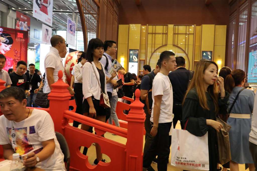 逆风飞扬翘楚,古法黄金典范 ——“古法玺金”珠宝展札记 逆风飞扬翘楚,古法黄金典范 ——“古法玺金”珠宝展札记