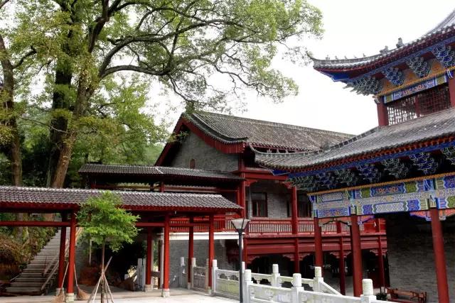 云居山真如禅寺下院庆云禅寺“五一”居士禅修班招生通启 云居山真如禅寺下院庆云禅寺“五一”居士禅修班招生通启
