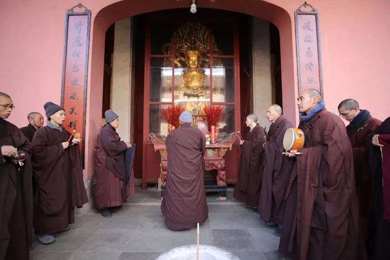 法轮常转不舍精进 万象更迭共贺新春——天上云居隆庆己亥新年 法轮常转不舍精进 万象更迭共贺新春——天上云居隆庆己亥新年