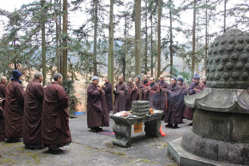 法轮常转不舍精进 万象更迭共贺新春——天上云居隆庆己亥新年 法轮常转不舍精进 万象更迭共贺新春——天上云居隆庆己亥新年