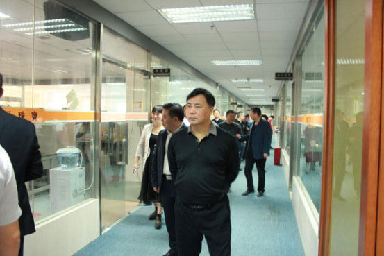 衡阳珠宝产业考察团考察深圳珠宝产业 衡阳珠宝产业考察团考察深圳珠宝产业