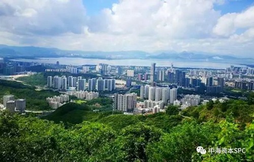 挑战自我，携手并进--记中海资本塘朗山团建