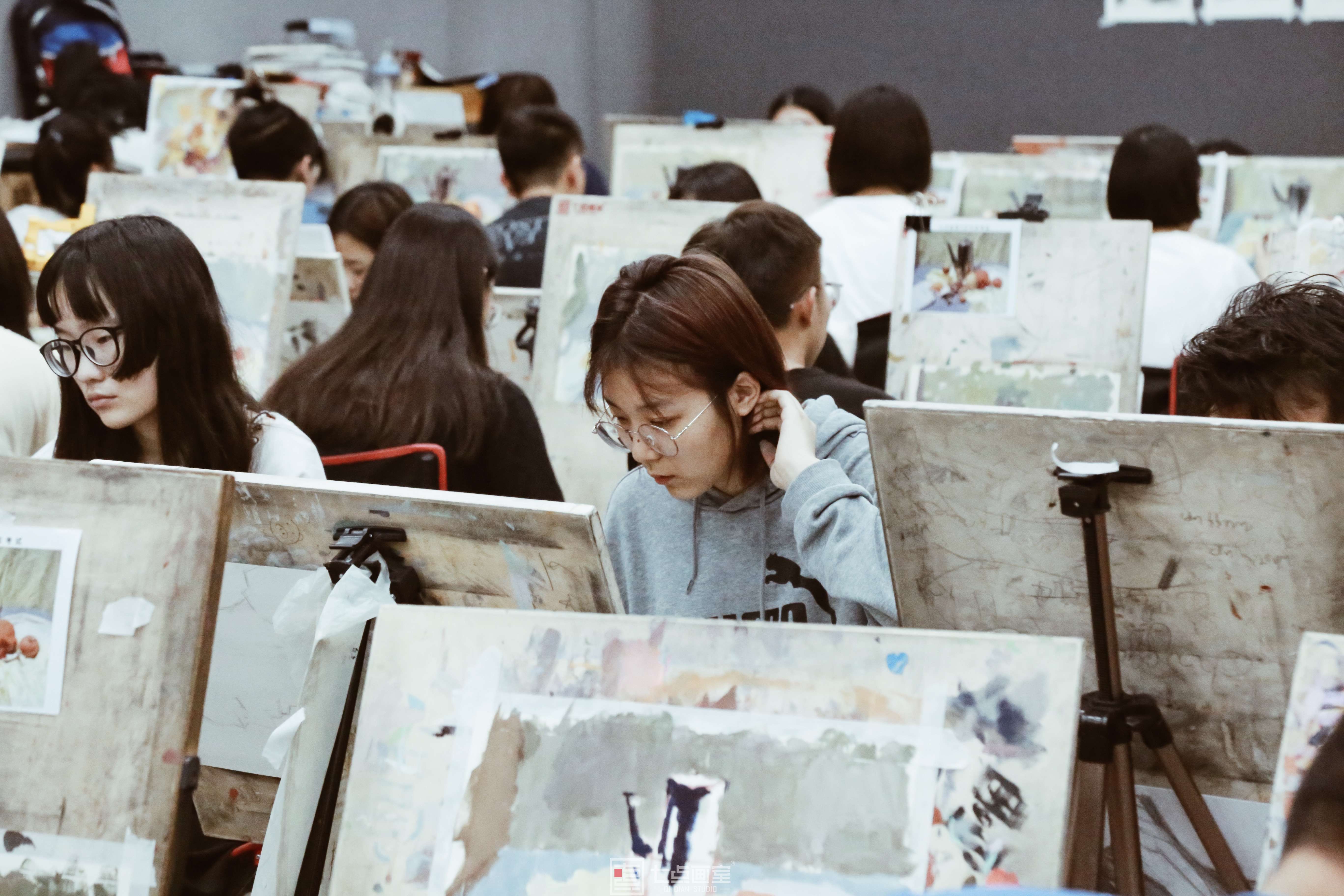 七点画室优秀作品欣赏 ▏那些以前认为很苦很累的事情,我们都坚持下来了! 七点画室优秀作品欣赏 ▏那些以前认为很苦很累的事情,我们都坚持下来了!