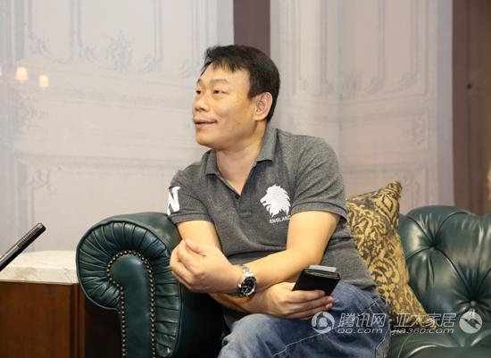 集團副總裁、營銷總經理 楊東明