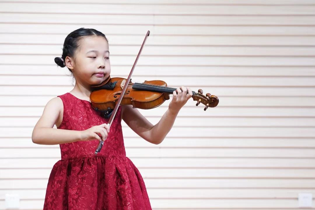 新加坡莱佛士音乐大赛,一场与国际精英的小提琴演奏PK 新加坡莱佛士音乐大赛,一场与国际精英的小提琴演奏PK
