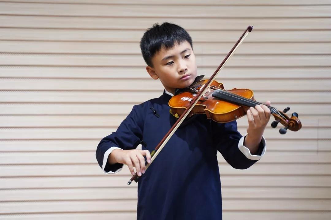 新加坡莱佛士音乐大赛,一场与国际精英的小提琴演奏PK 新加坡莱佛士音乐大赛,一场与国际精英的小提琴演奏PK