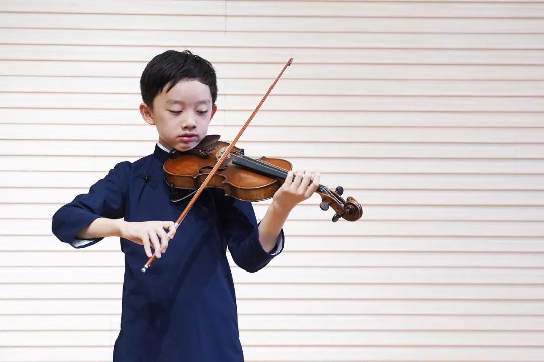 新加坡莱佛士音乐大赛,一场与国际精英的小提琴演奏PK 新加坡莱佛士音乐大赛,一场与国际精英的小提琴演奏PK