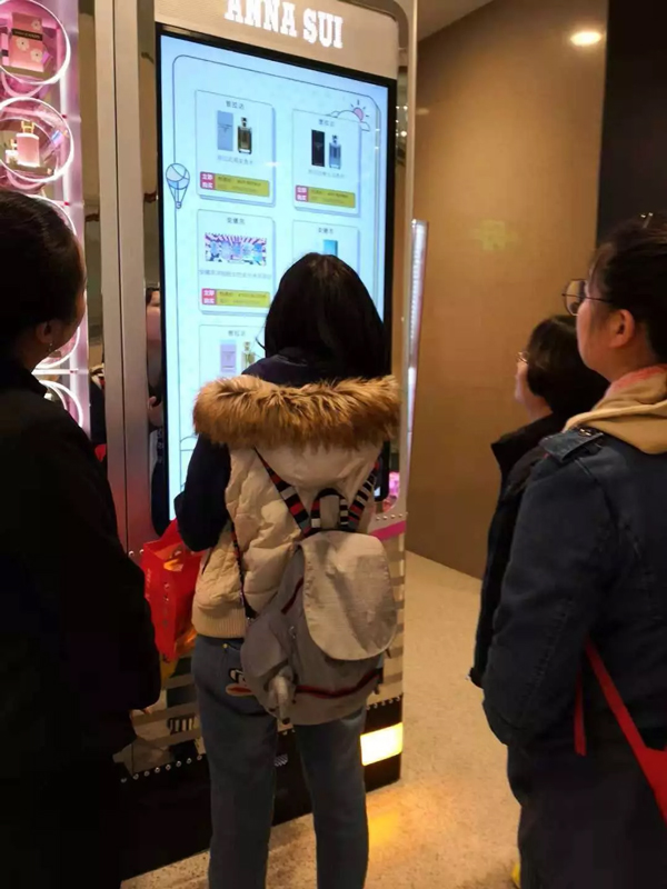 观察| 无人货柜,无人“新贵”! 观察| 无人货柜,无人“新贵”!