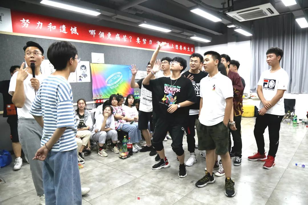 这样的夏令营来一百次都不觉得腻 这样的夏令营来一百次都不觉得腻